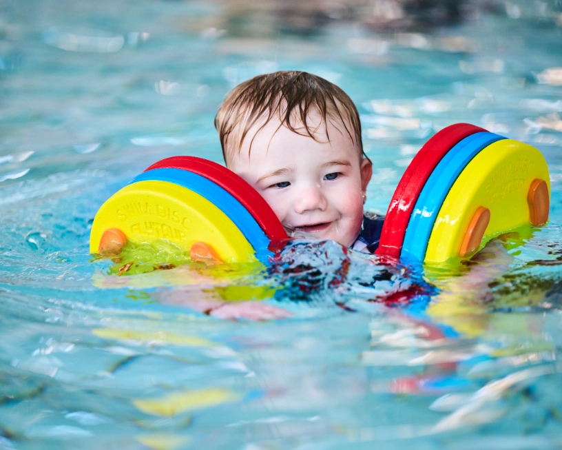 OUTDOOR LEISURE SWIM